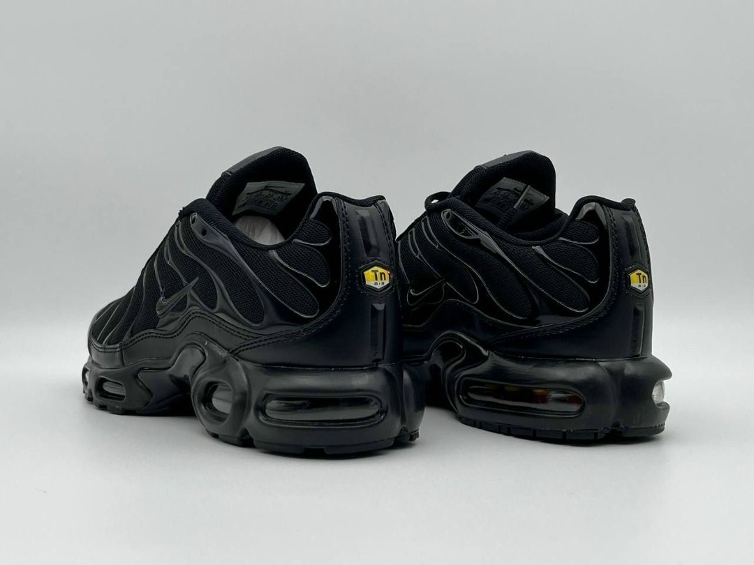 nike air max tn plus black,кроссовки nike air max plus tn,кроссовки nike air max plus,nike air max plus tn black черные,nike air max plus tn