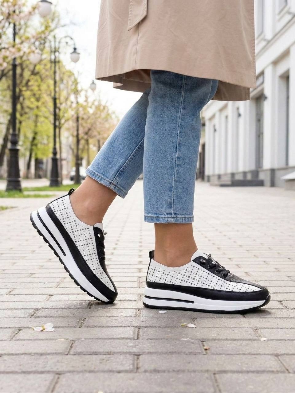 ,кроссовки женскиe, женская,кроссовки стильные,кроссовки на объемной подошве