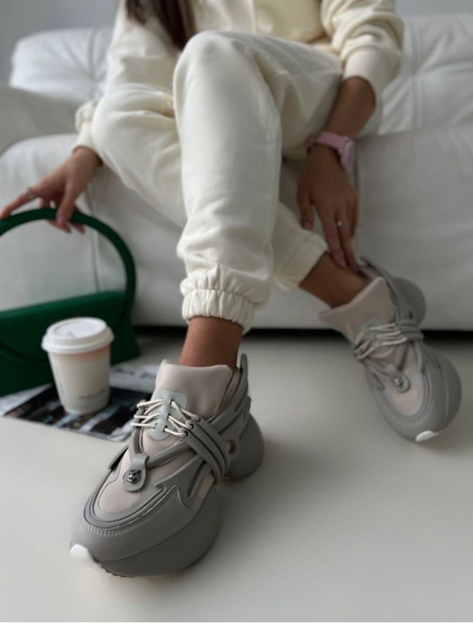 кроссовки женские черные,кроссовки женскиe,,кроссовки женские на платформе,кроссовки balmain