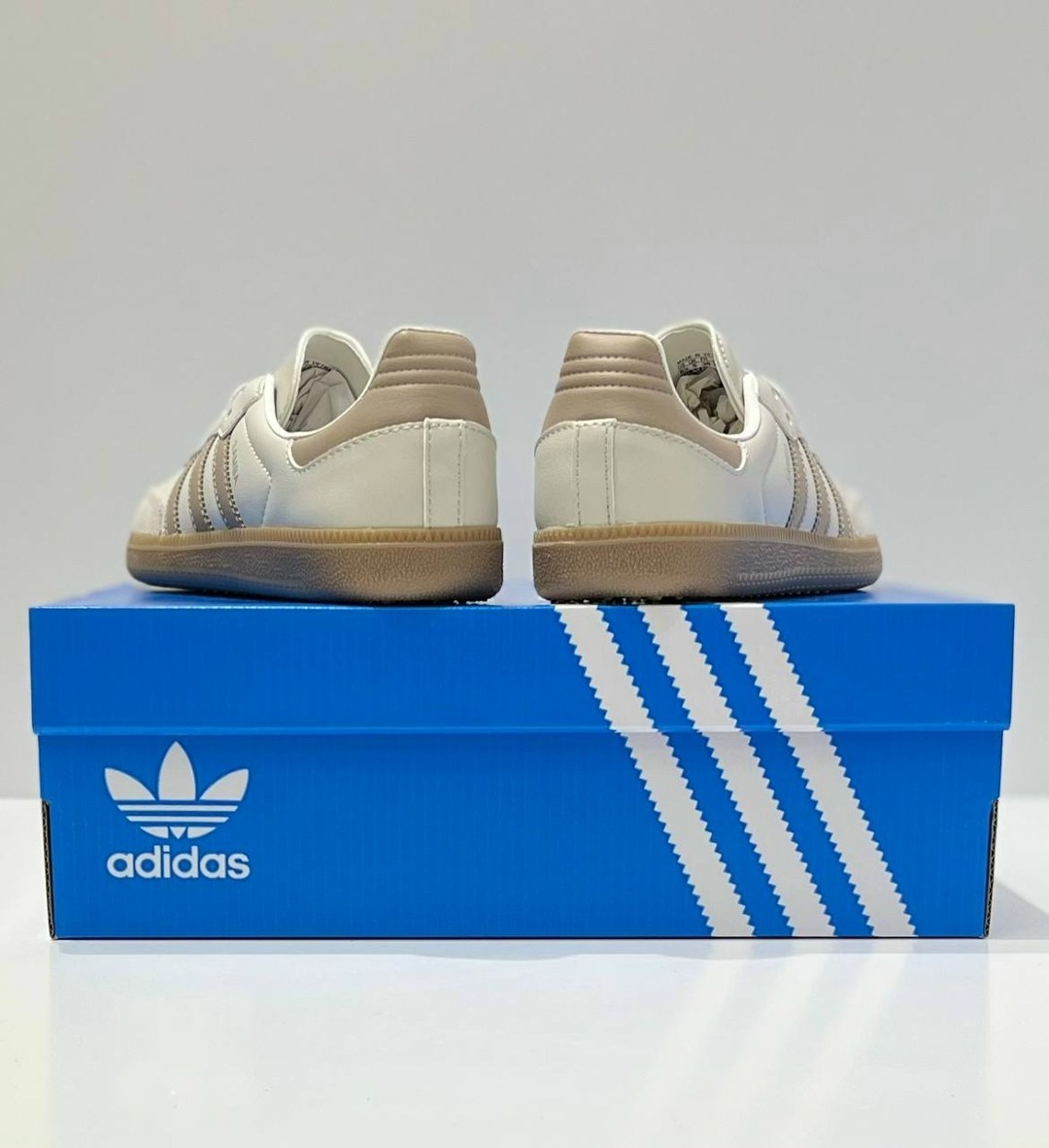 кроссовки originals samba og adidas,кроссовки adidas samba og,кроссовки adidas spezial,кроссовки adidas,кроссовки adidas samba
