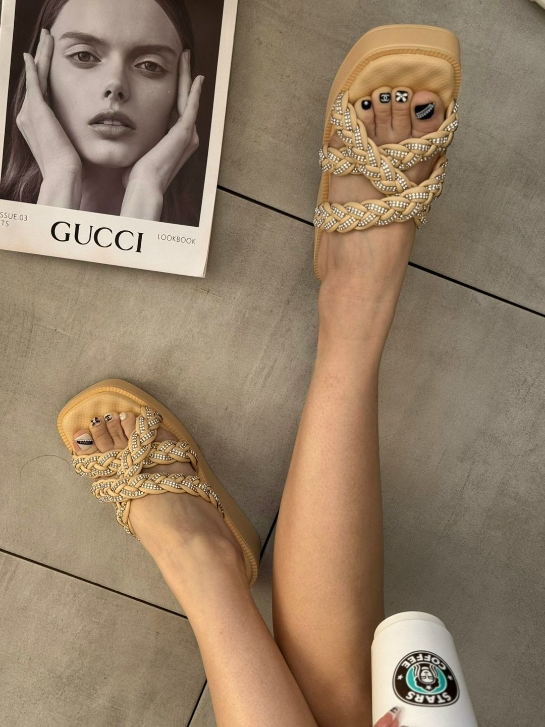 женские шлепанцы,шлепанцы женские на платформе,шлепки женские,босоножки женские,босоножки шлепанцы