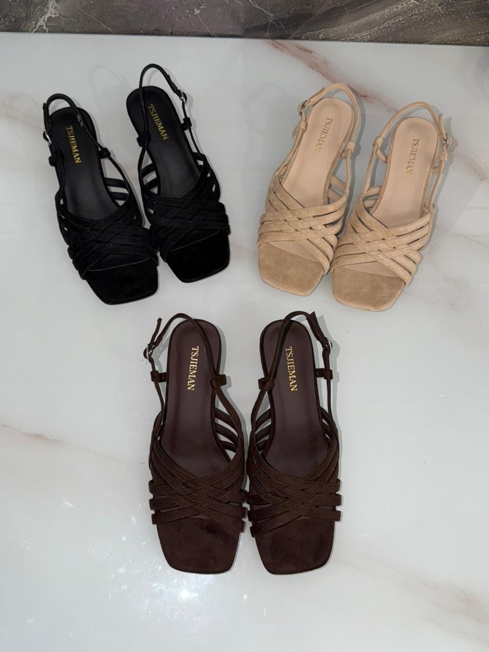 босоножки на каблуках,замшевые босоножки,женские босоножки,босоножки с ремешками,