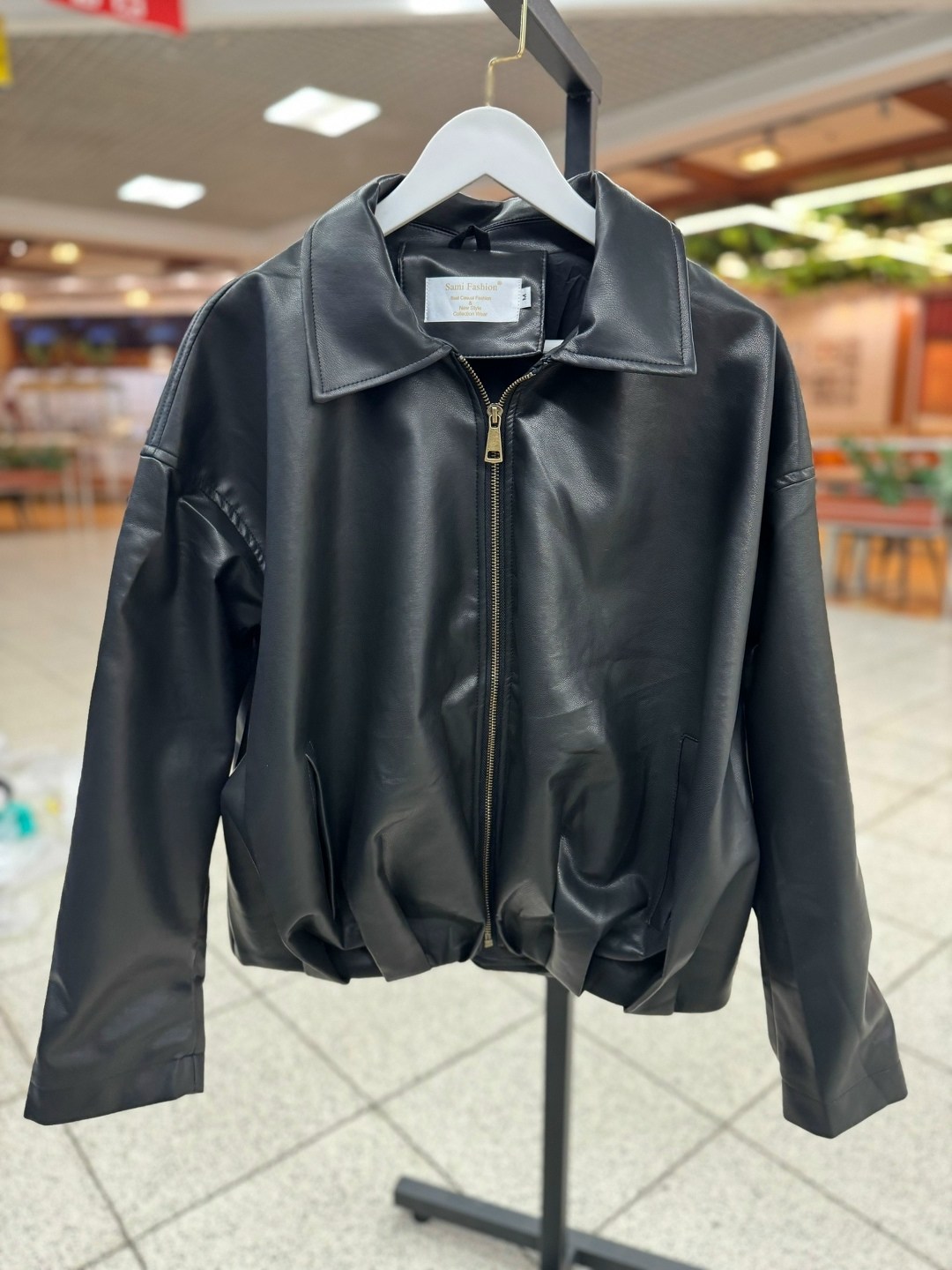 кожаная куртка,куртка женская кожаная,куртка из искусственной кожи женская,куртка бомбер,куртка бомбер кожаная