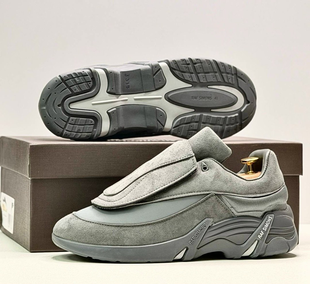 кроссовки raf simons antei,кроссовки raf simons,raf simons черные замшевые низкие кроссовки,raf simons grey suede antei sneakers,кроссовки raf simons antei black