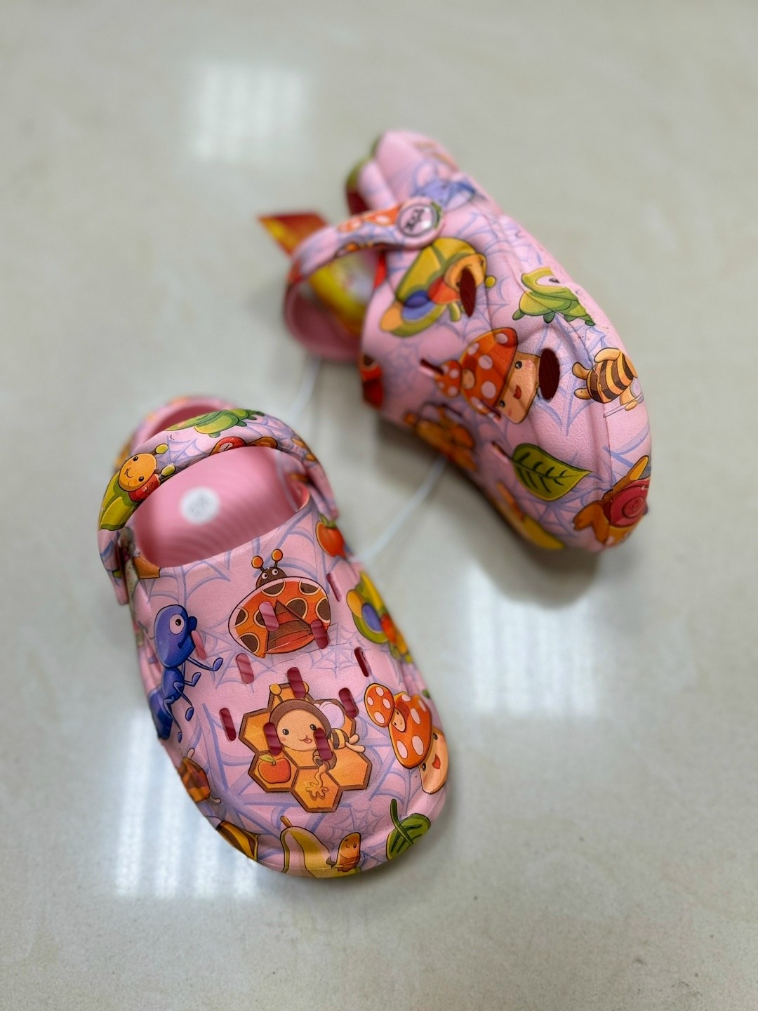 сандалии для сада,детские шлепанцы,,сандалии детские,детская