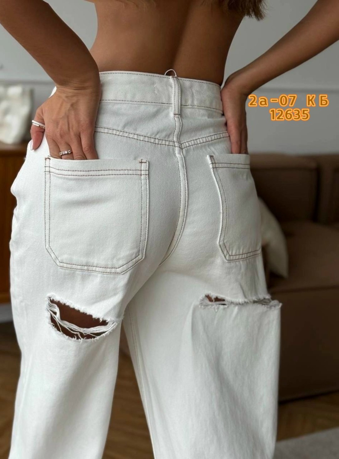 джинсы рваные белые mom 8times,джинсы белые,джинсы рваные с дырками win denim89,джинсы рваные белые mom,джинсы рваные женские