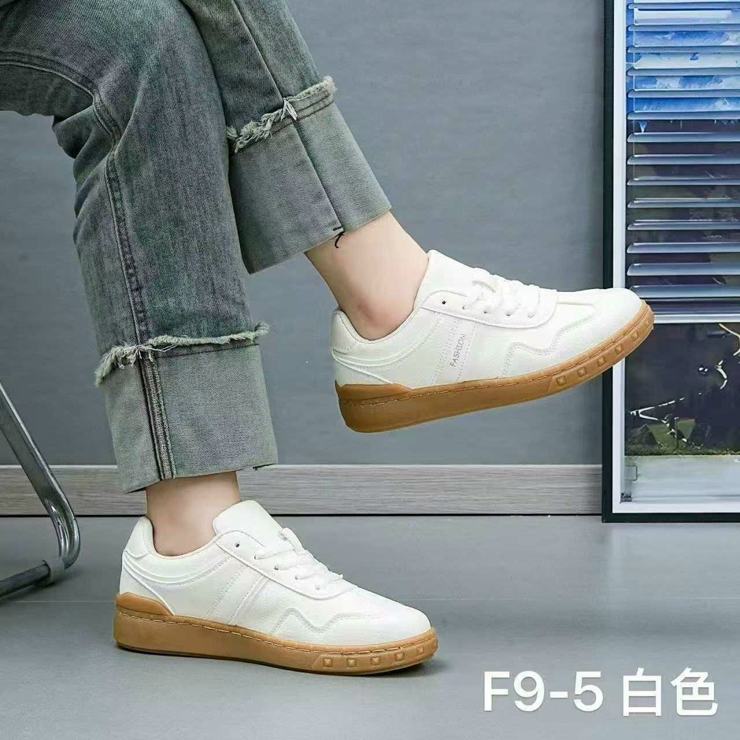 ,кроссовки женские,спортивная ,кроссовки модные,повседневная