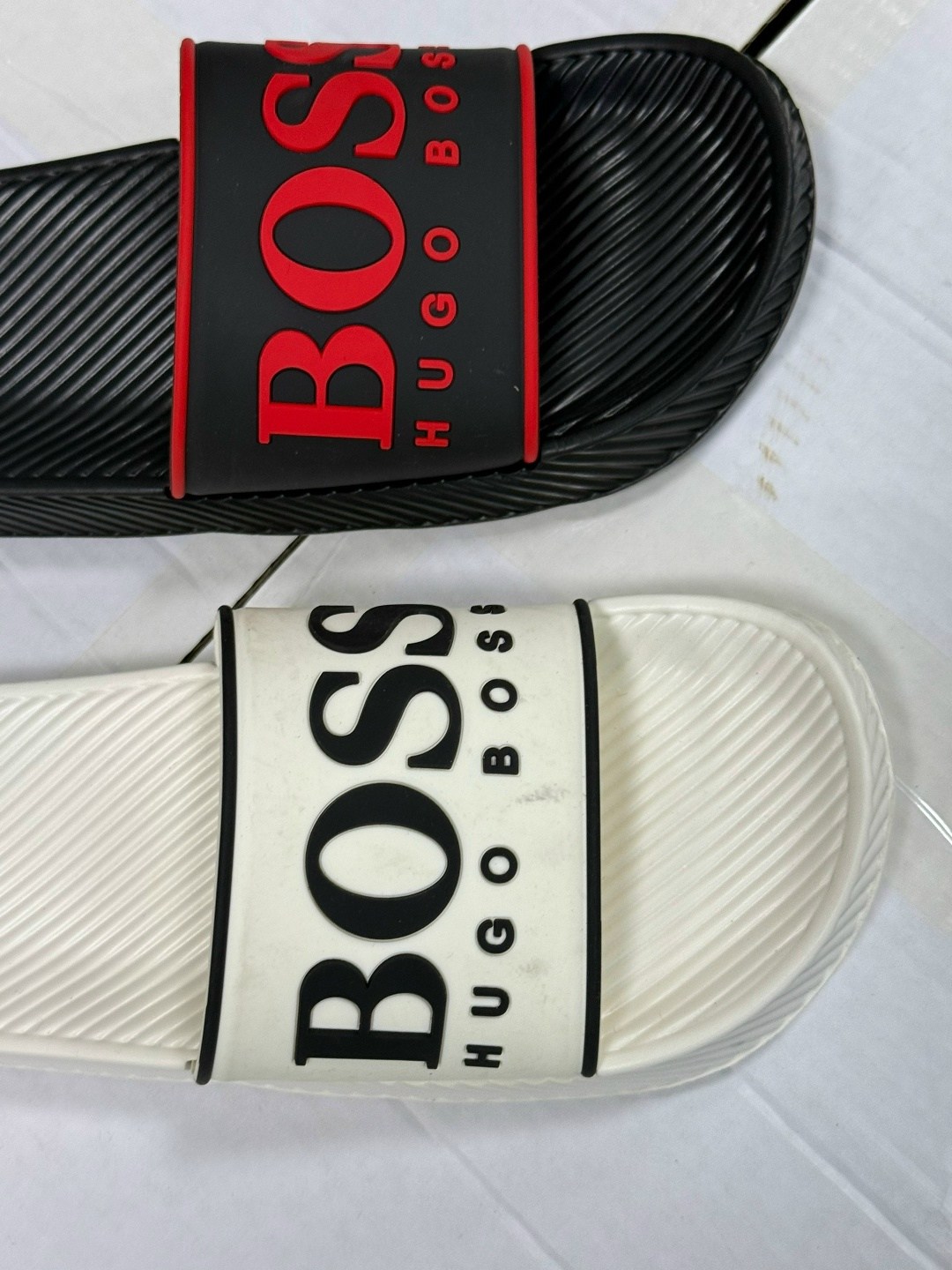 тапочки хуго босс,мужские шлепанцы,шлепанцы boss,,мужские тапки