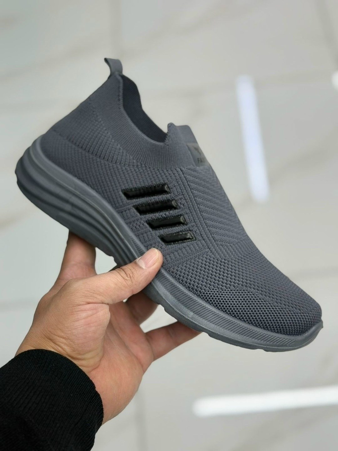 мужские кроссовки,кроссовки слипоны,,мужская  кроссовки,кроссовка мужской