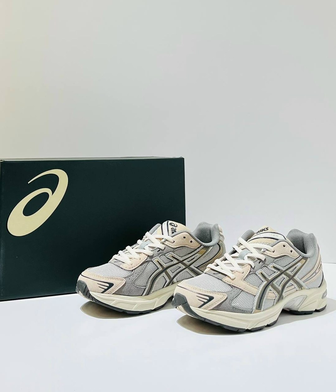 кроссовки asics gel-1130,кроссовки asics gel,женские кроссовки asics,кроссовки gel-1130 silver dune asics белый,asics кроссовки