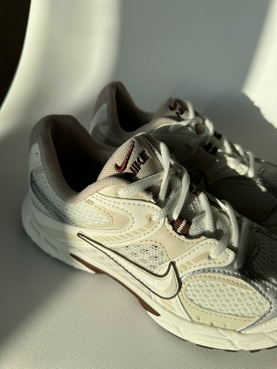 кроссовки nike,женские кроссовки nike,,найки кроссовки,женские кроссовки