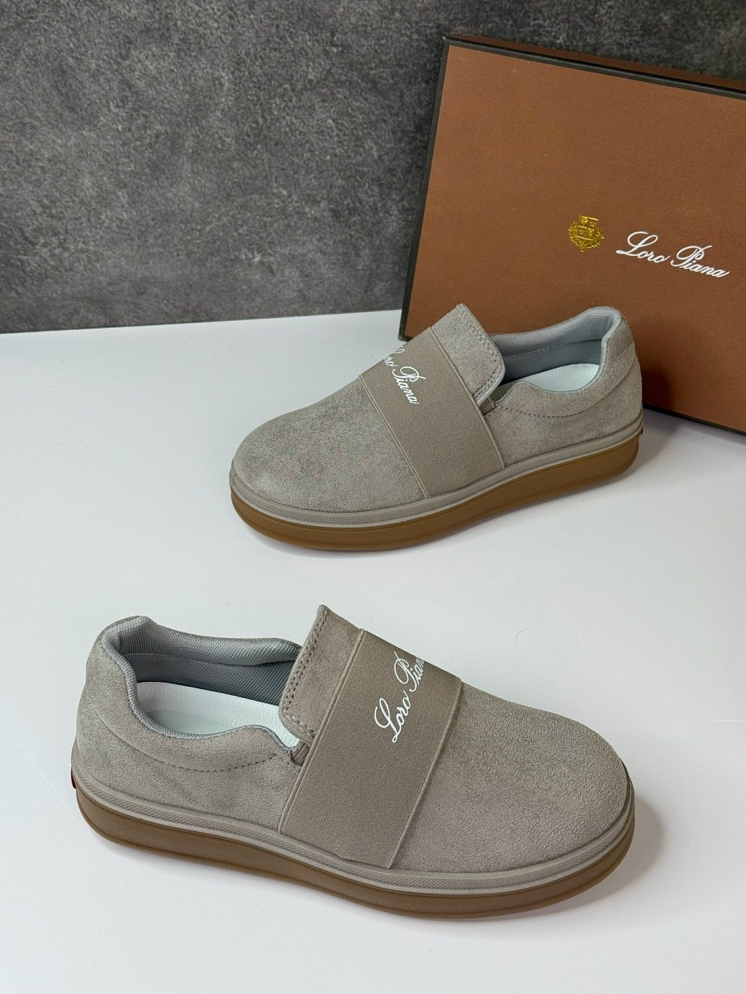 замшевые лоферы loro piana,,лоферы женские loro piana,лоферы из натуральной замши loro piana,мужские лоферы loro piana