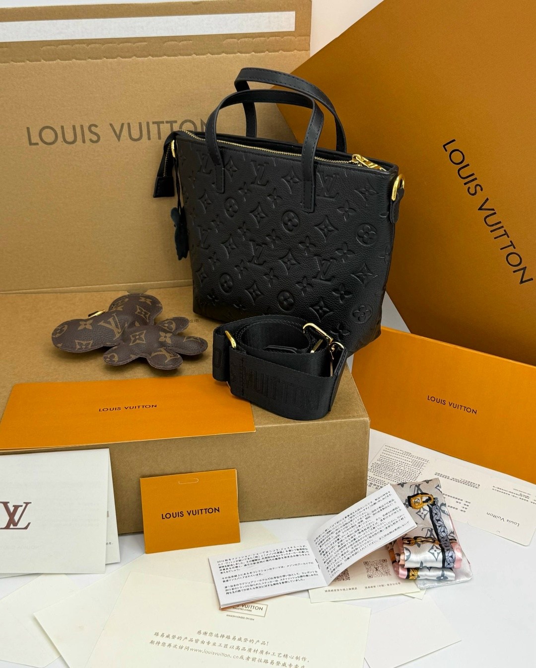 сумка женская louis vuitton,сумка louis vuitton,louis vuitton сумка на плечо,сумка луи виттон черная женская,сумка onthego pm louis vuitton