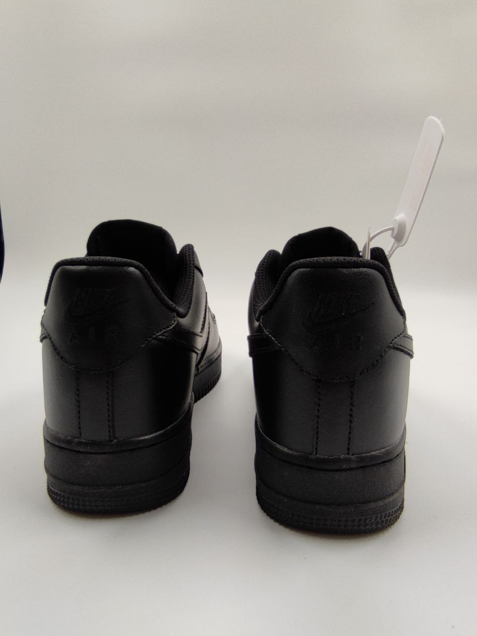 мужские кроссовки nike air force 1,nike air force 1 low black,nike air force 1 black,кроссовки nike air force 1 black,nike air force 1