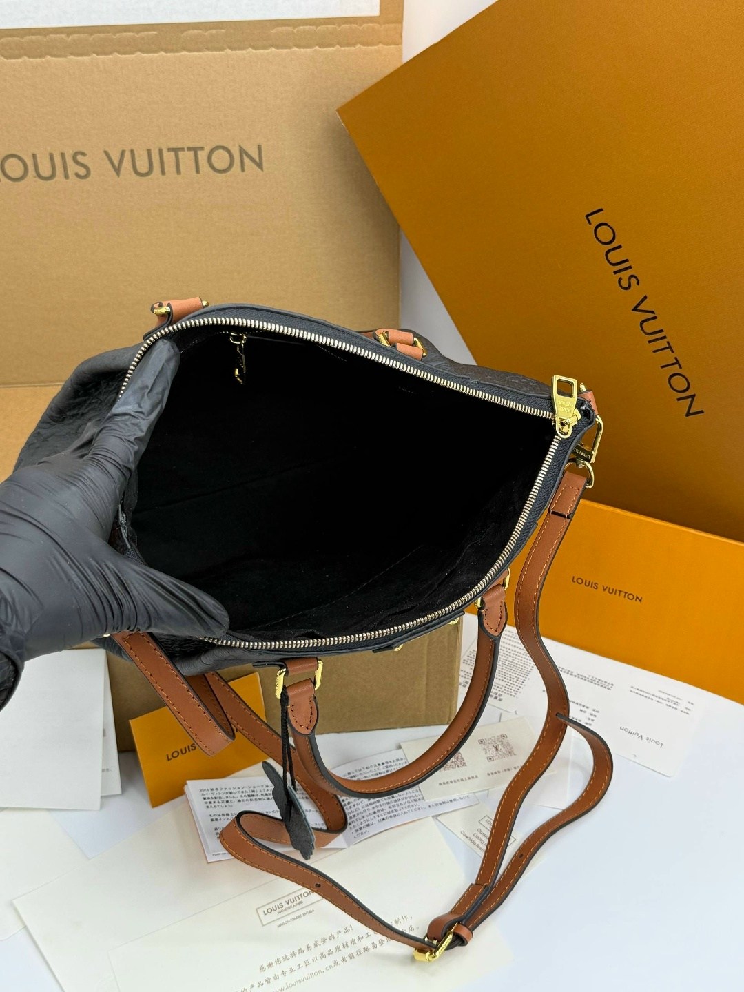 сумка женская louis vuitton,cумка louis vuitton,louis vuitton сумка на плечо,дорожная сумка louis vuitton,louis vuitton сумка тоут