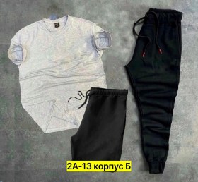 Костюм