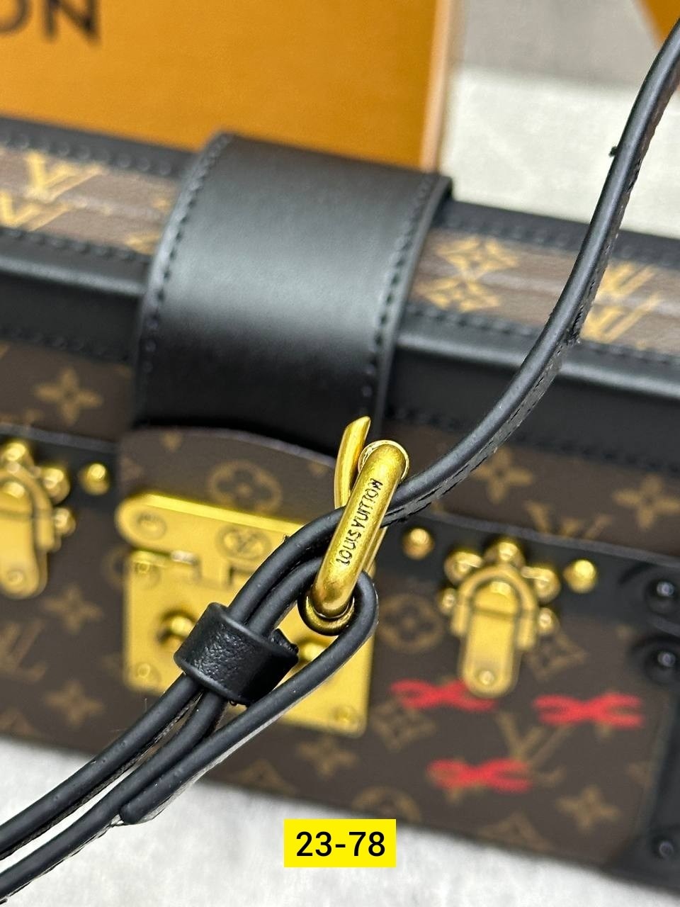 louis vuitton petit malle,сумка louis vuitton,louis vuitton женская сумка,луи виттон сумка,луи виттон сумка через плечо женская