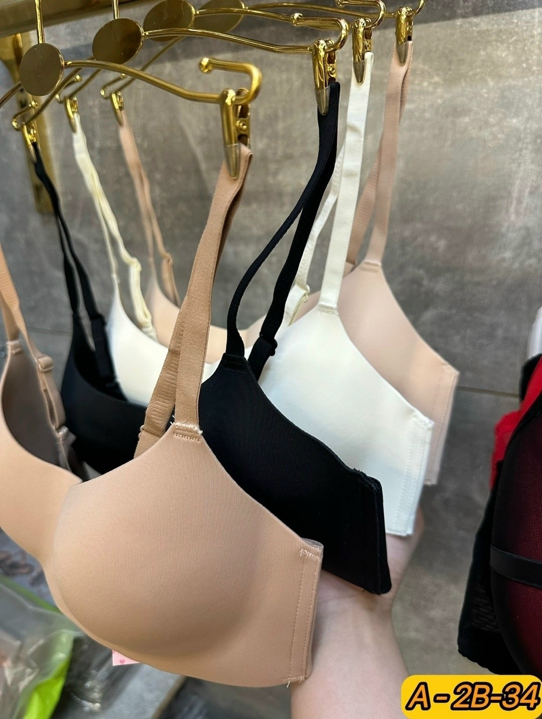 бюстгальтер,бесшовный бюстгальтер,бюстгальтер нижнее белье,бюстгальтер для женщин,бюстгальтер пуш-ап