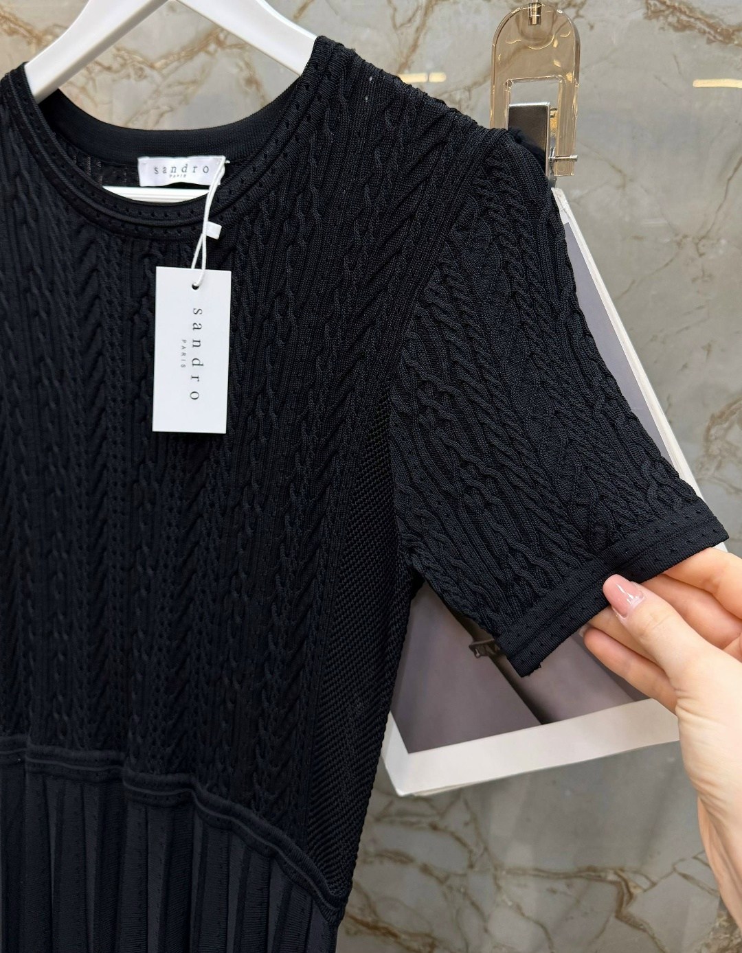 трикотажное платье,платье,платье миди,вязаное платье,платье плиссированное