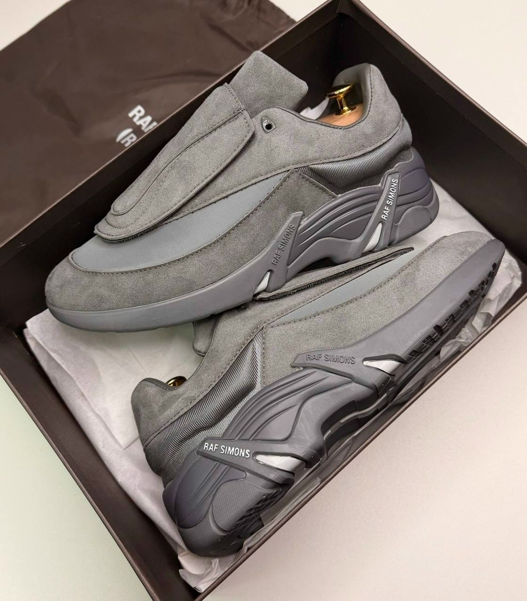 кроссовки raf simons antei,кроссовки raf simons,raf simons черные замшевые низкие кроссовки,raf simons grey suede antei sneakers,кроссовки raf simons antei black