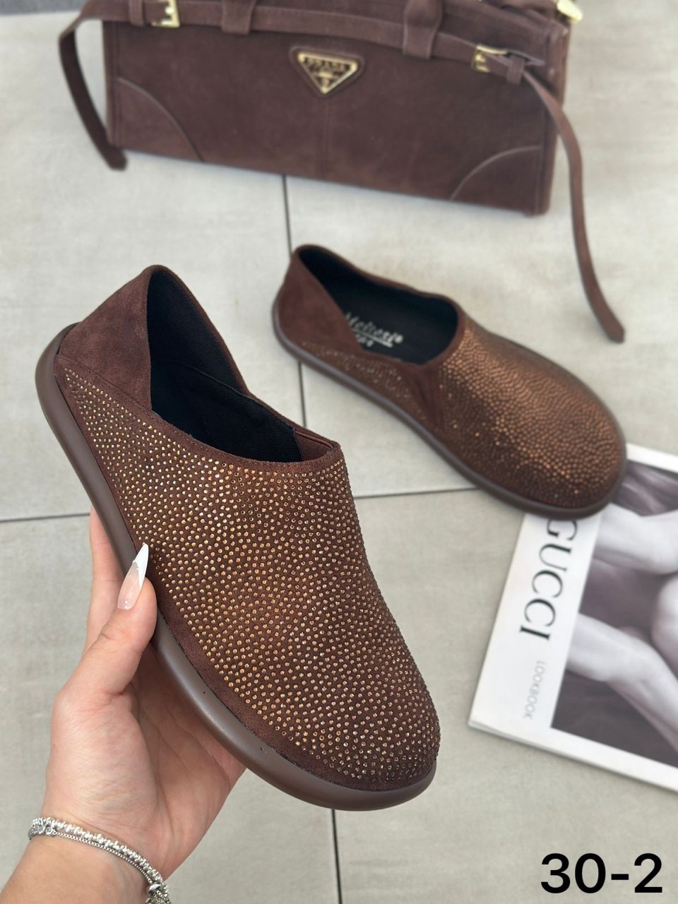 , женская,лоферы женские блестящие,слипоны женские,слипоны со стразами