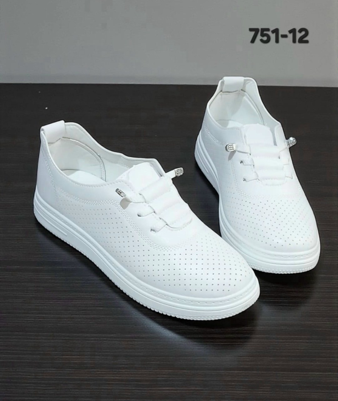 кроссовки женскиe,,женские кеды,кроссовки на низкой подошве женские,спортивная