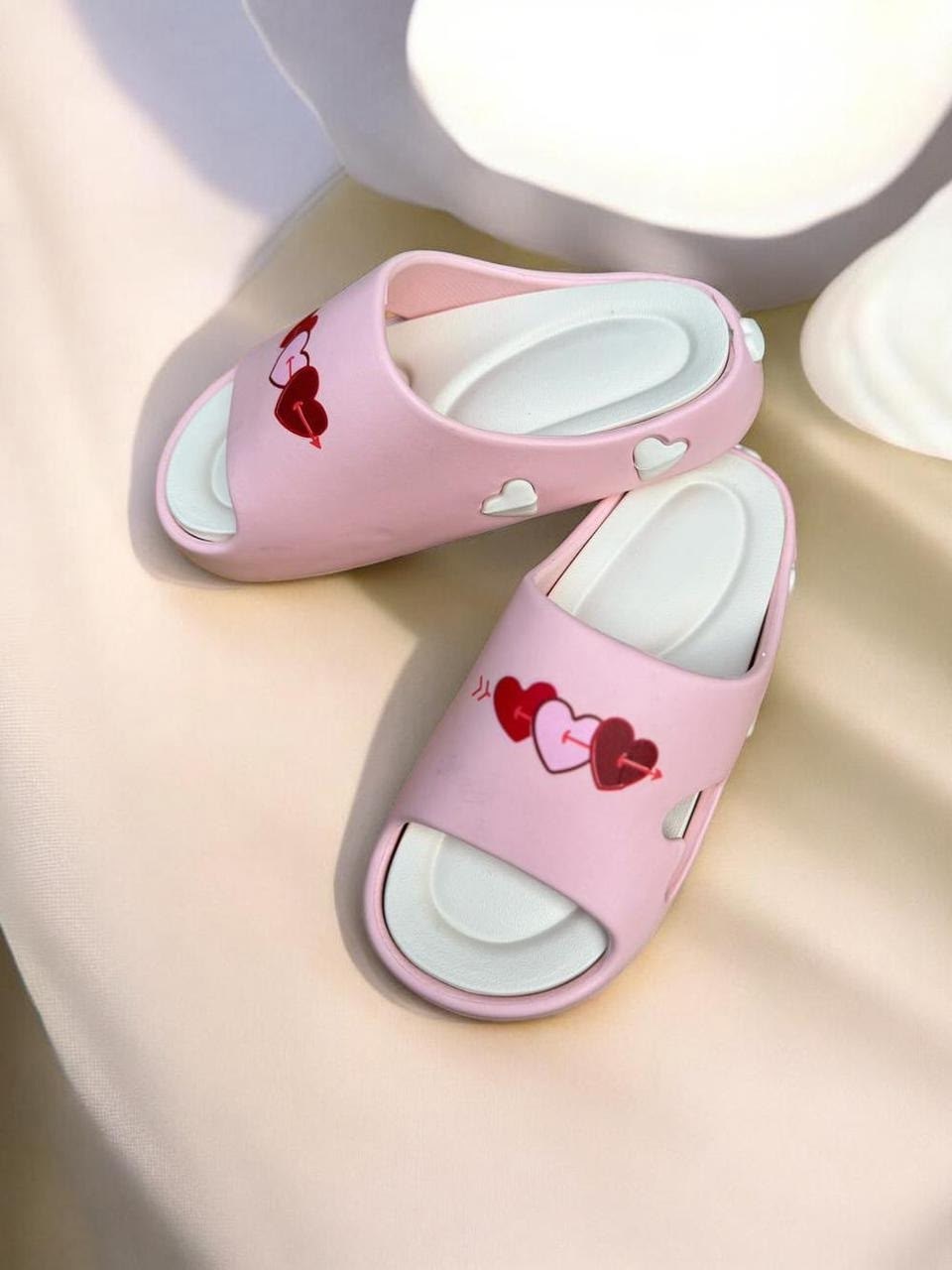 женские тапочки,тапочки для девочек,шлепанцы женские,летние тапочки,тапочки модные