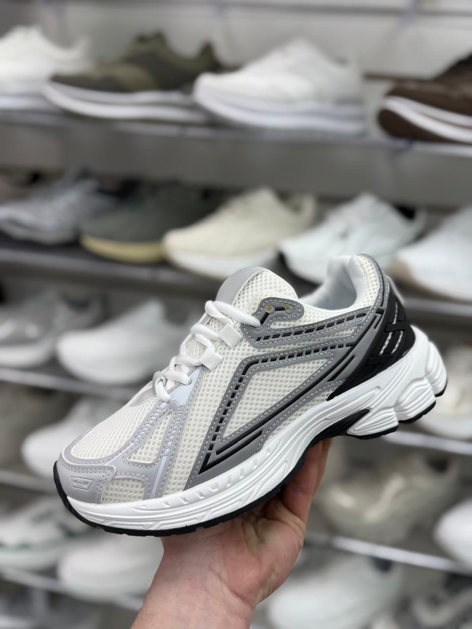 кроссовки женскиe,спортивная ,повседневные кроссовки,кроссовка,кроссовки