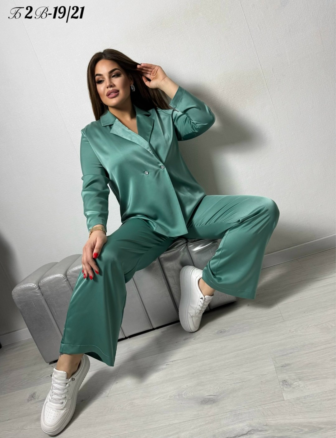 костюм атласный женский брючный классический,костюм женский,брючный костюм,брючный женский костюм,костюм двойка женская