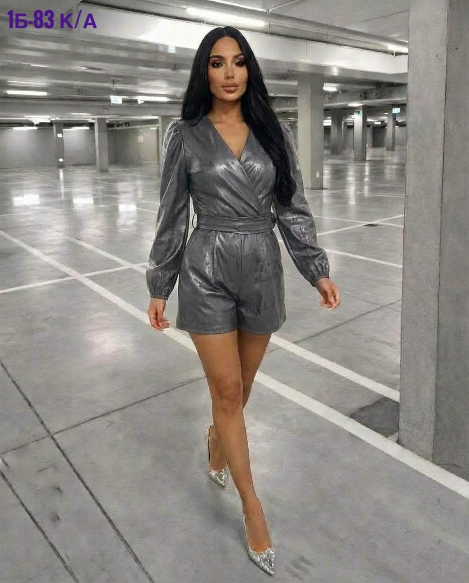 комбинезон женский вечерний с шортами кожаный/из экокожи abby,кожаный комбинезон женский с шортами,кожаный женский комбинезон,комбинезон кожаный,женский комбинезон