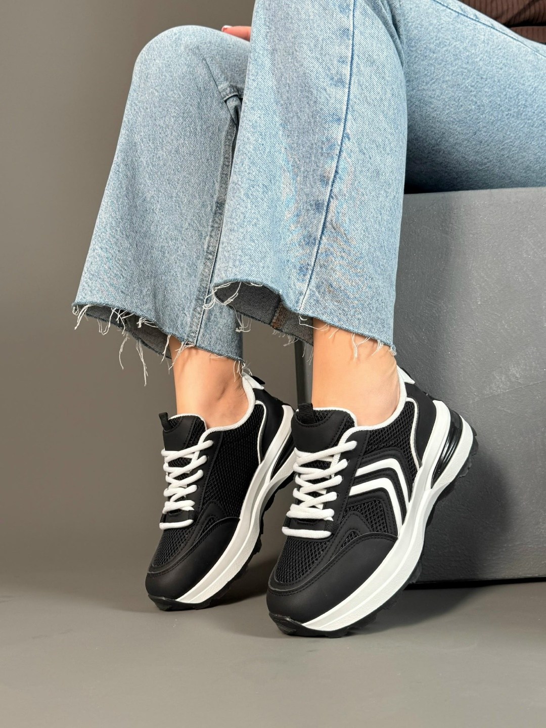 женские кроссовки,кроссовки белая,кроссовки для женщин,кроссовки белые спортивные,кроссовка