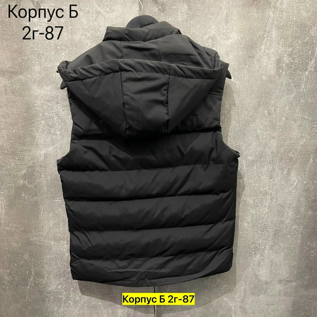 мужская жилетка,жилет мужской,жилет мужской с капюшоном,жилетка,жилет теплый