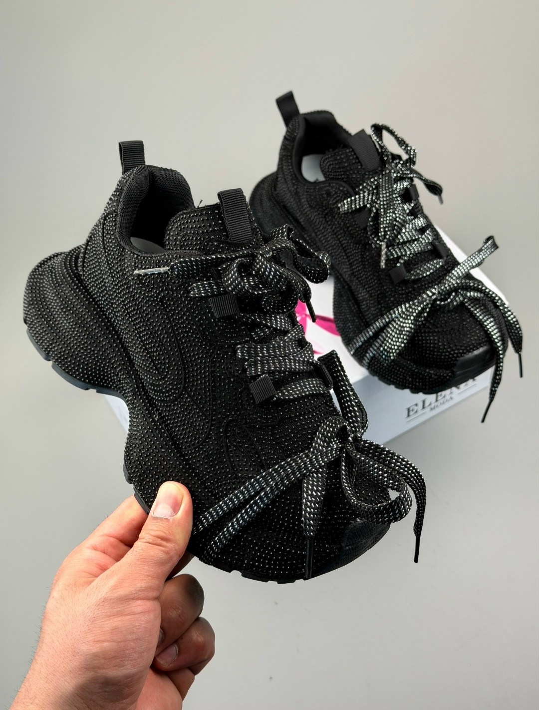 ,женские кроссовки,кроссовки balenciaga женские,черные кроссовки женские,черные кроссовки