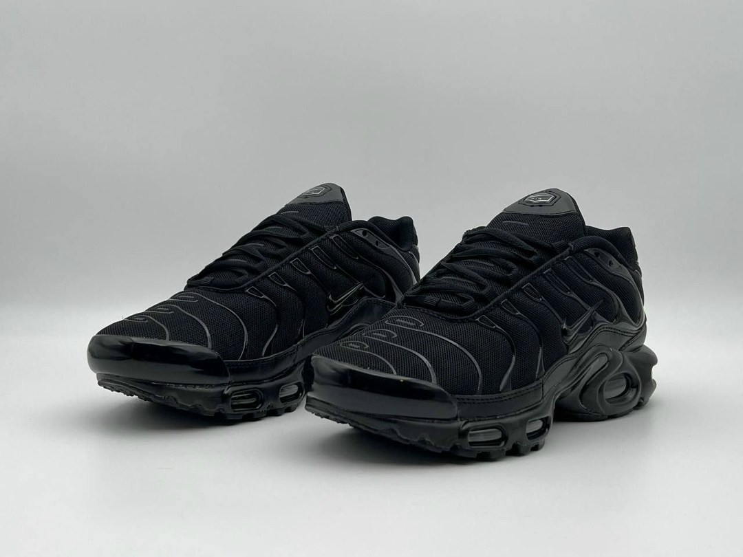 nike air max tn plus black,кроссовки nike air max plus tn,кроссовки nike air max plus,nike air max plus tn black черные,nike air max plus tn