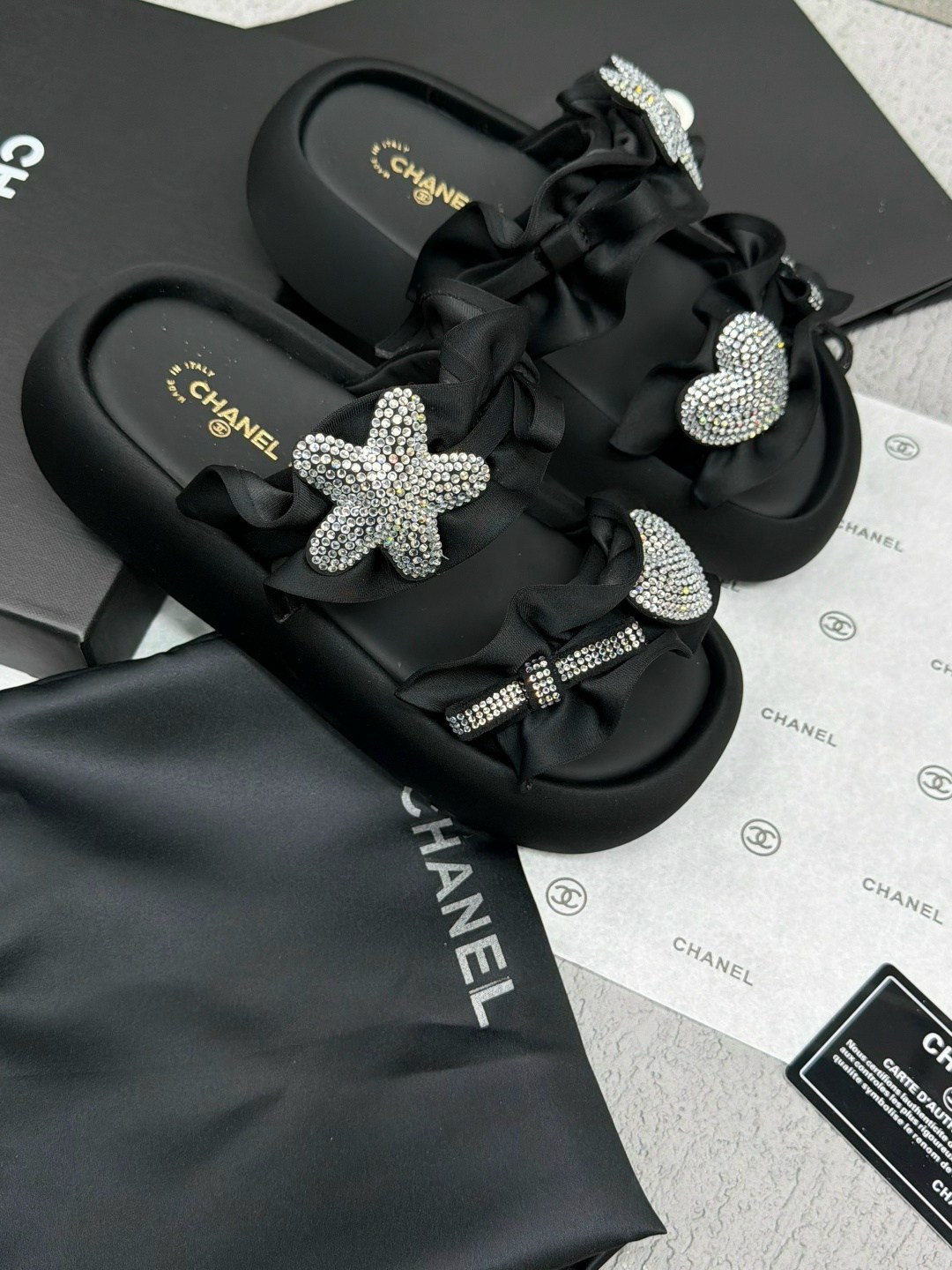 босоножки chanel,шлепанцы chanel,сандалии chanel,шлепки chanel,шлепки шанель