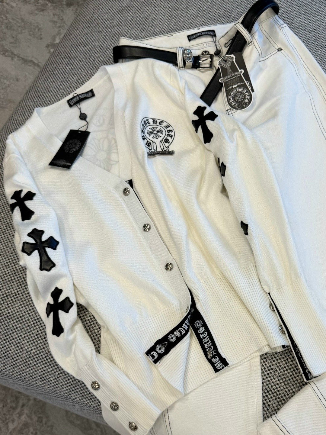 костюм спорт-шик турция люкс paparazzi fashion,костюм брючный с бомбером,белый брючный костюм,костюм брючный,брючные костюмы женские