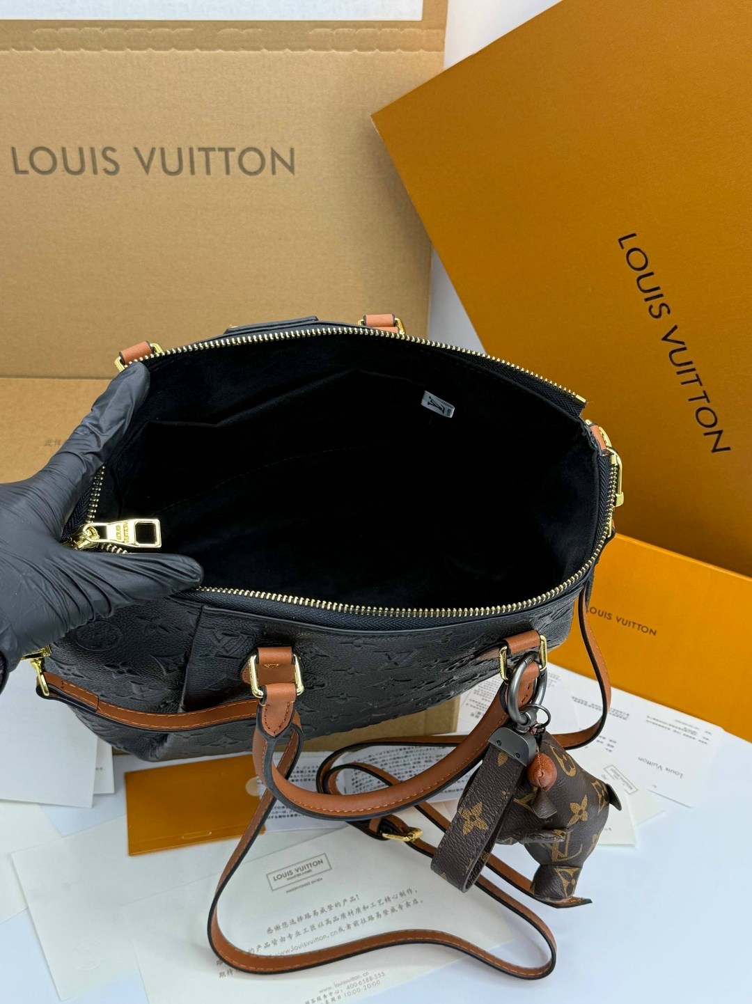сумка женская louis vuitton,cумка louis vuitton,louis vuitton сумка на плечо,дорожная сумка louis vuitton,louis vuitton сумка тоут