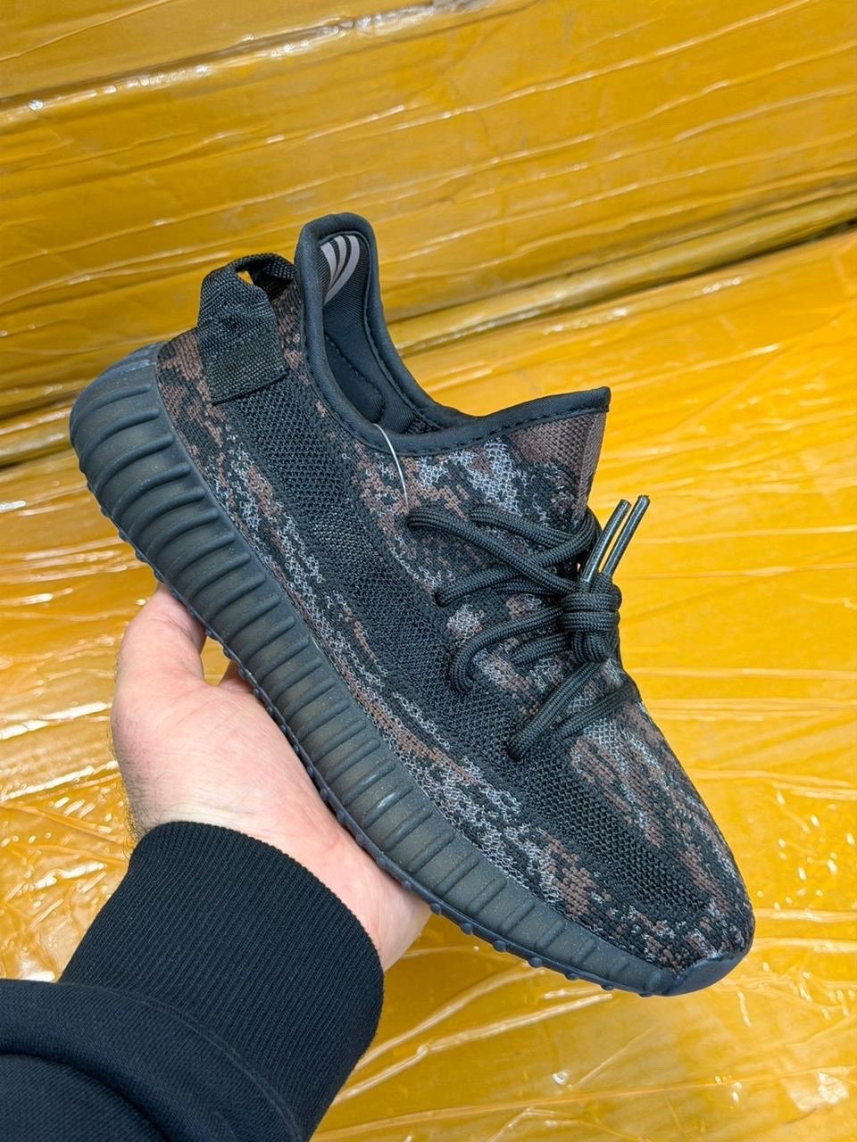 adidas yeezy 350 boost,adidas yeezy boost 350 v 2,adidas yeezy boost 350 v2 fu9007 black,кроссовки yeezy boost 350,adidas yeezy boost