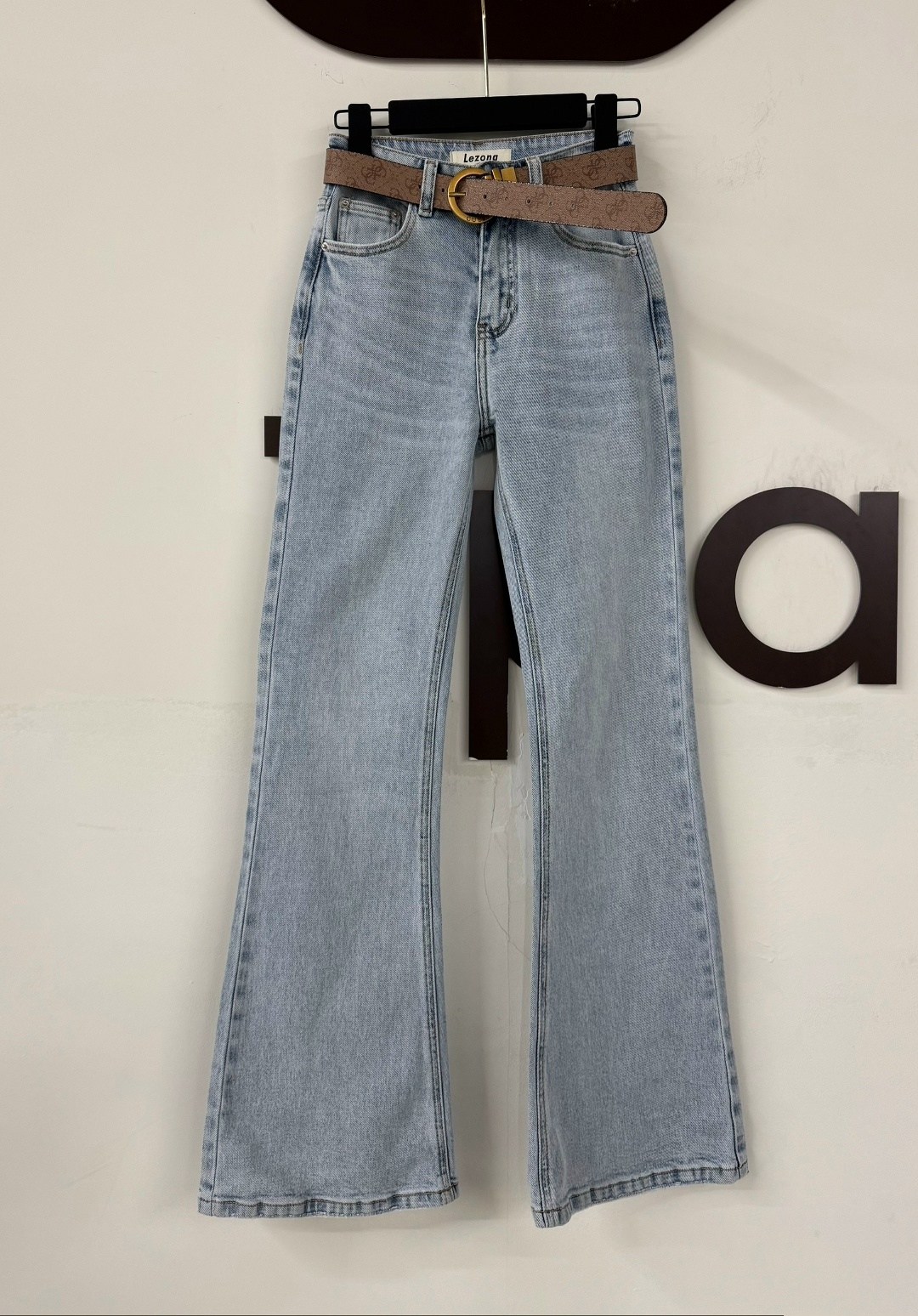 ремень женский,джинсы женские,ремень женский guess,джинсы брюки,ремень модные