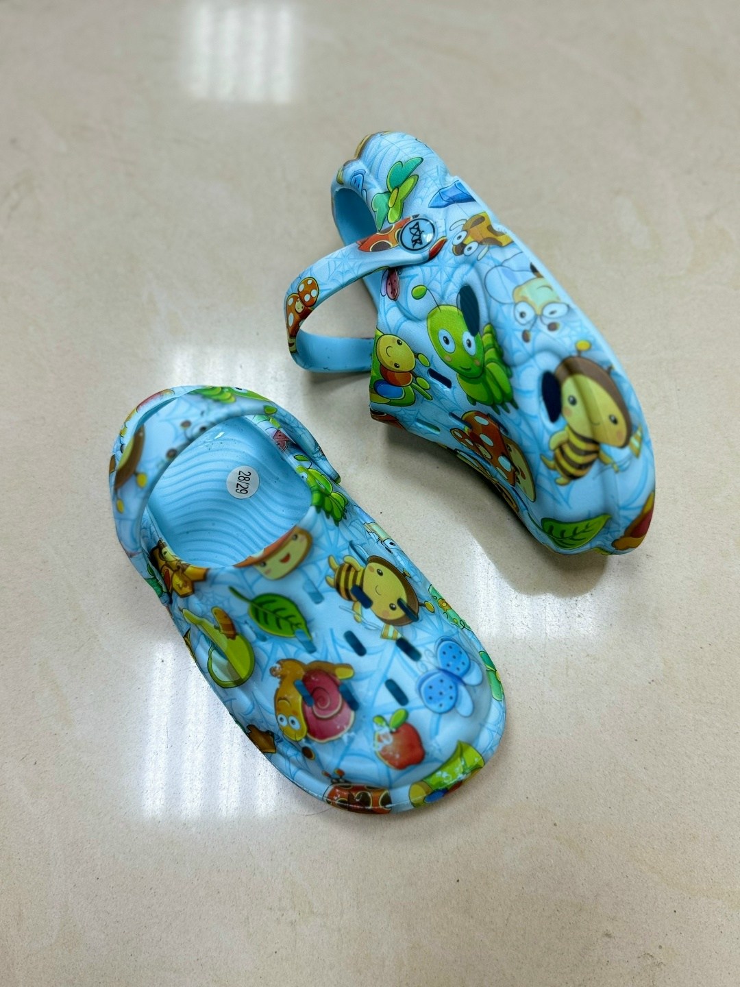 сандалии для сада,детские шлепанцы,,сандалии детские,детская