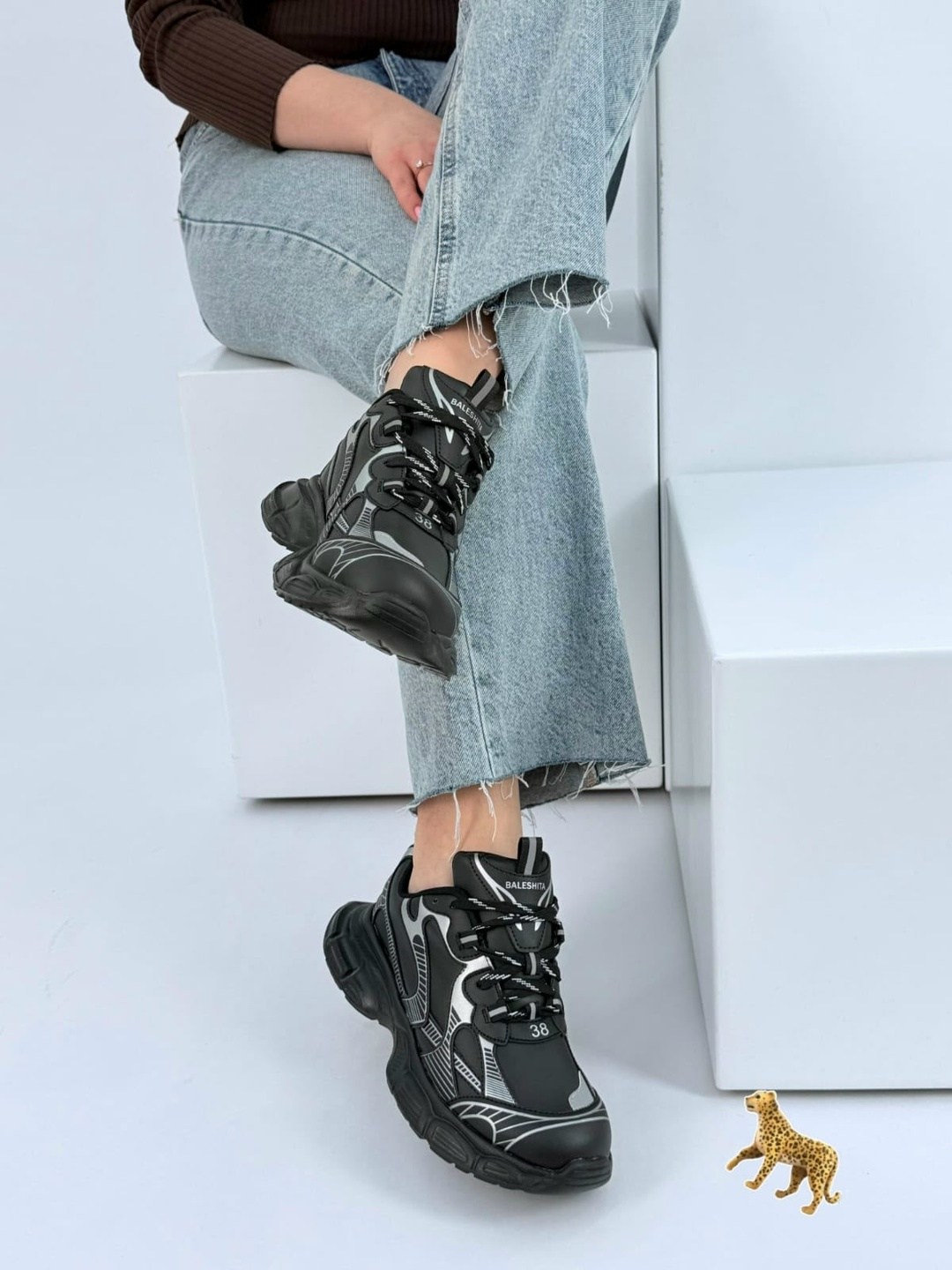 ,женские кроссовки,кроссовки баленсиага женские 2026,кроссовки женские черные,женские массивные кроссовки