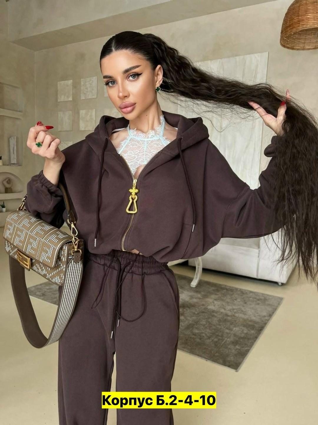 женский костюм,бежевый костюм,стильные костюмы,спортивный костюм женский,костюм на флисе женский