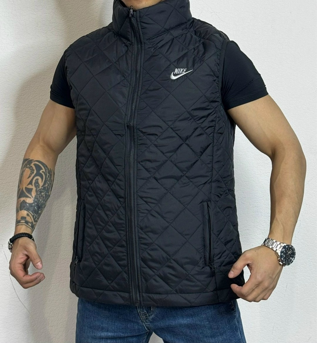 жилетка nike,жилетка мужская,жилетка nike мужская,жилет мужской,мужские жилеты nike