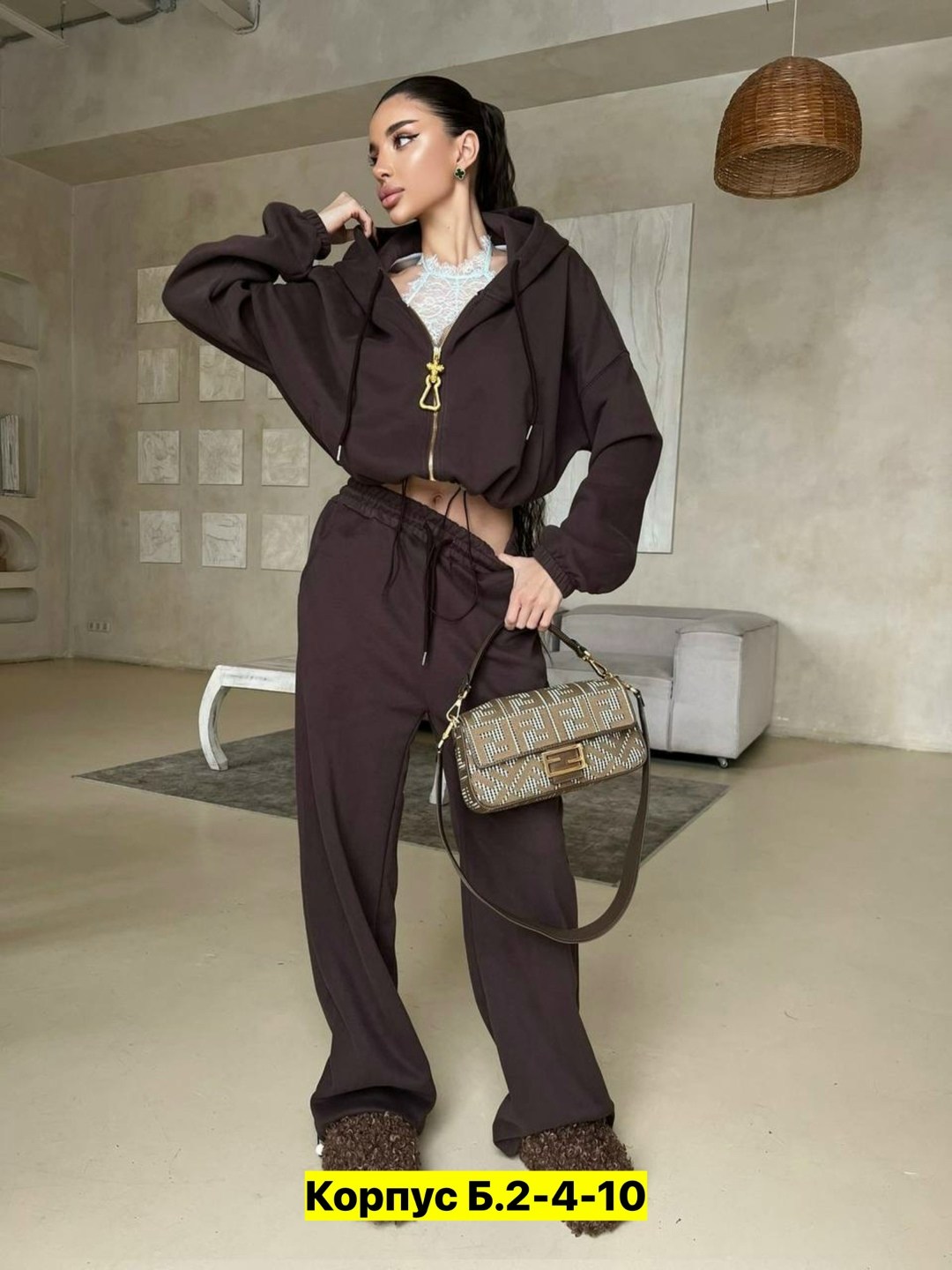 женский костюм,бежевый костюм,стильные костюмы,спортивный костюм женский,костюм на флисе женский