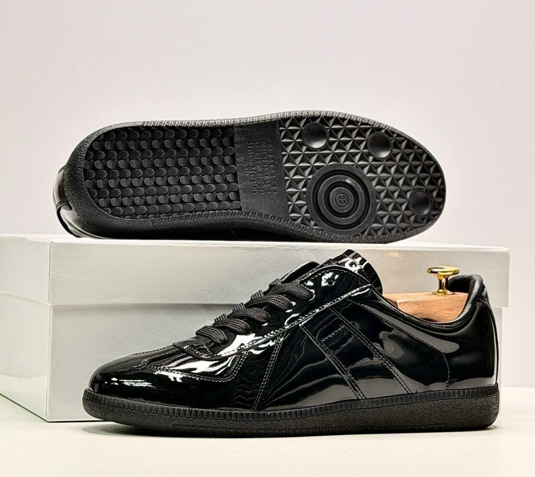 лакированные кроссовки,кроссовки адидас лакированные черные,,лакированные кроссовки adidas,кроссовки maison margiela replica patent black