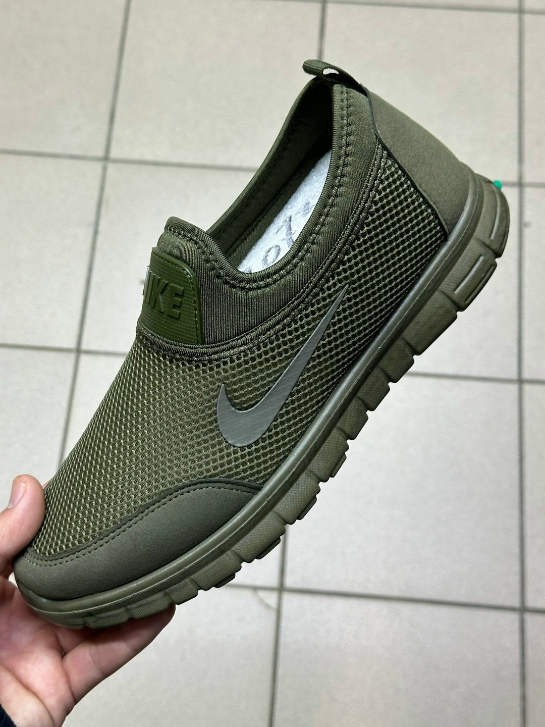 ,мужская ,мужские кроссовки,спортивная ,кроссовки