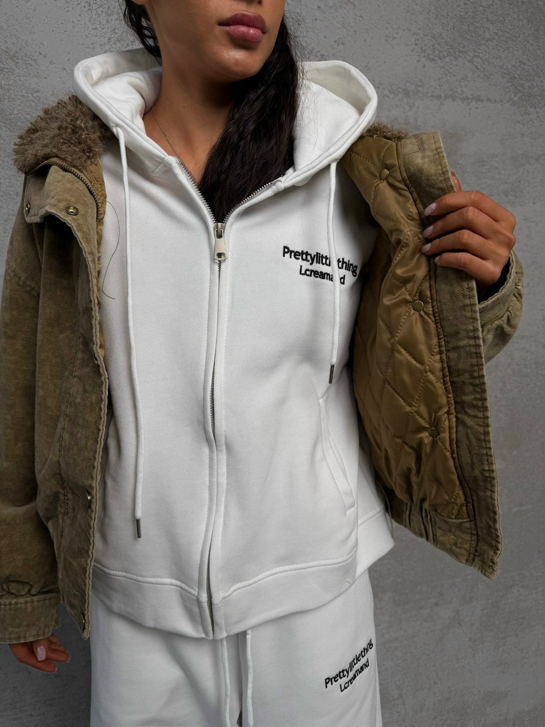 вельветовая куртка,бомбер куртка,повседневная куртка,куртка модная,женская вельветовая куртка