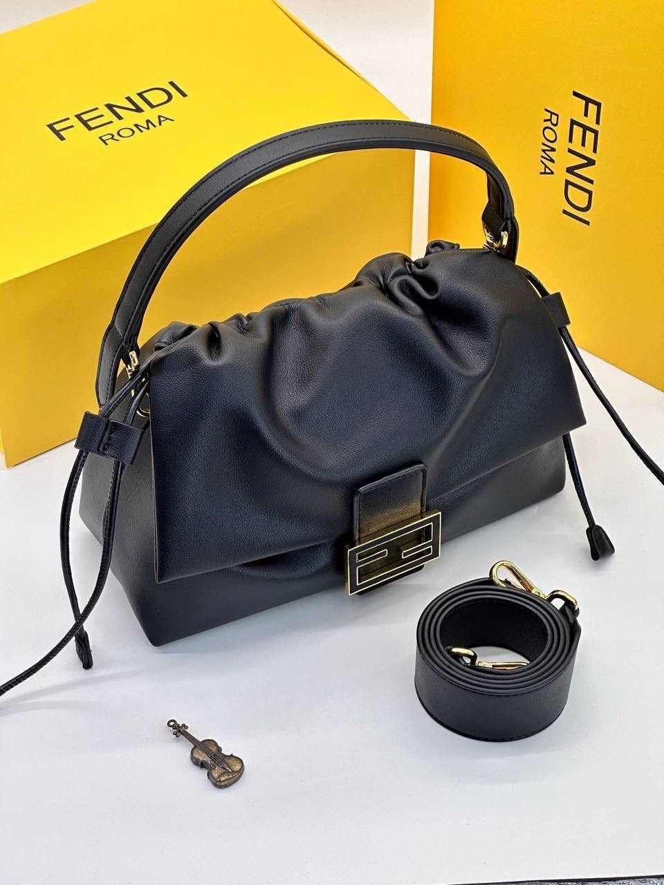 cумка fendi,сумка женская fendi,fendi сумка fendi,сумки фенди,fendi сумка на плечо