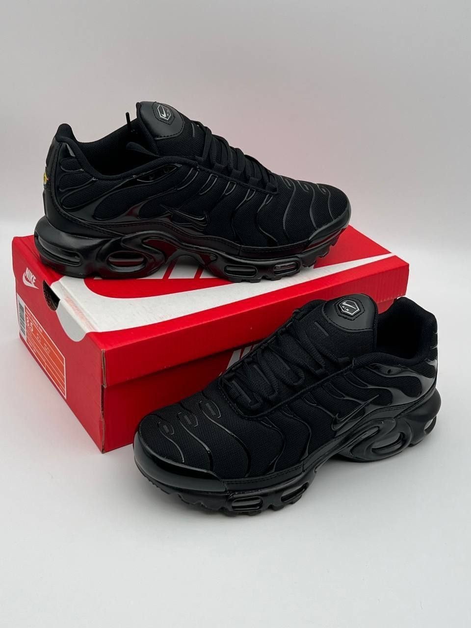 nike air max tn plus black,кроссовки nike air max plus tn,кроссовки nike air max plus,nike air max plus tn black черные,nike air max plus tn