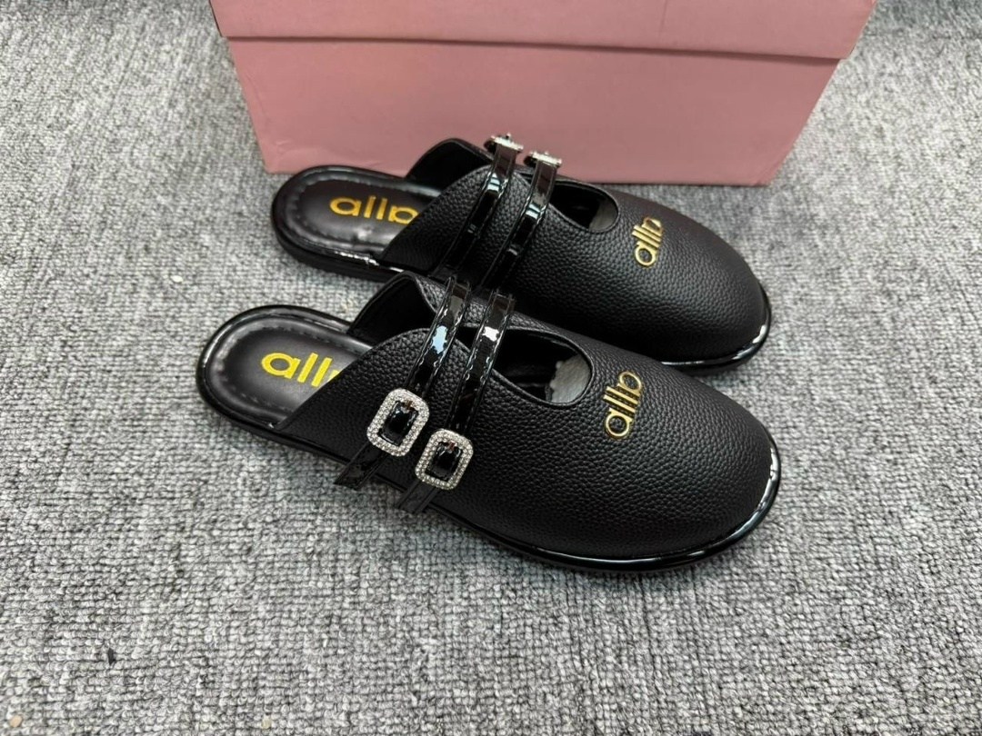 ,женская ,женские шлепанцы,сандали,обуви